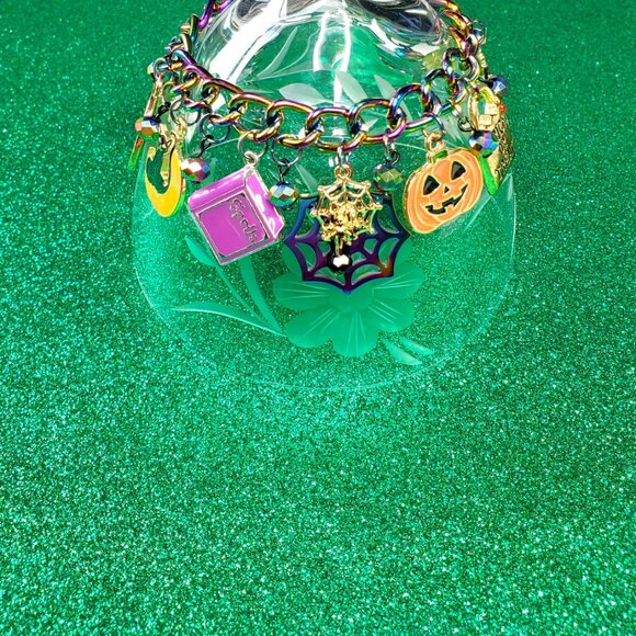 Halloween Charm Bracelet, Pumpkins, Ghost, Spider Webs, Cat - Picture 10 of 10